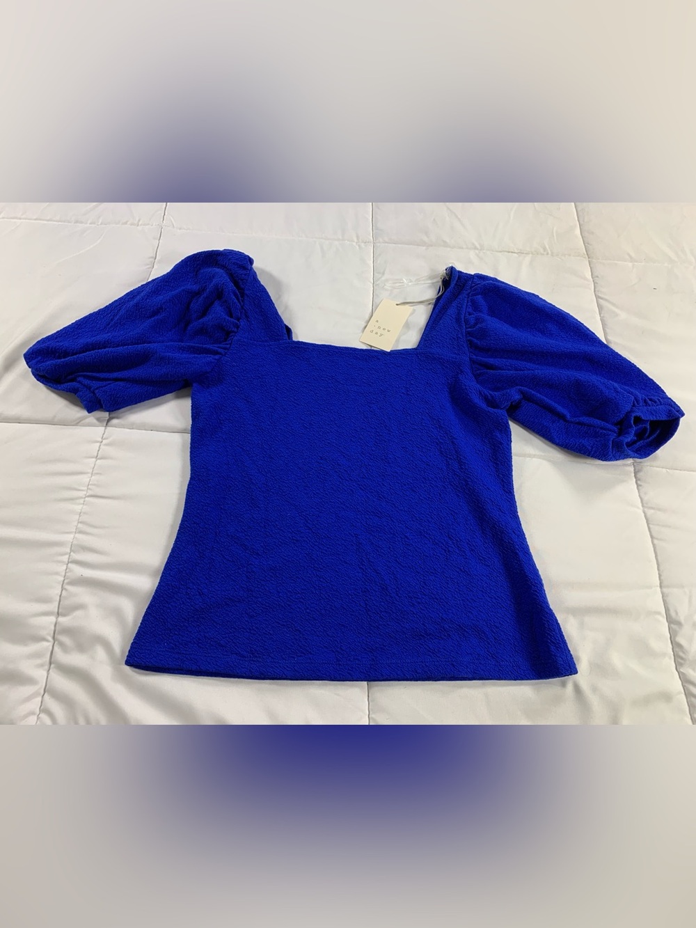 New a new day shirt size M
